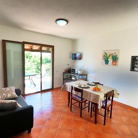 Yellon House Apartment Santa Maria Navarrese Luaran gambar