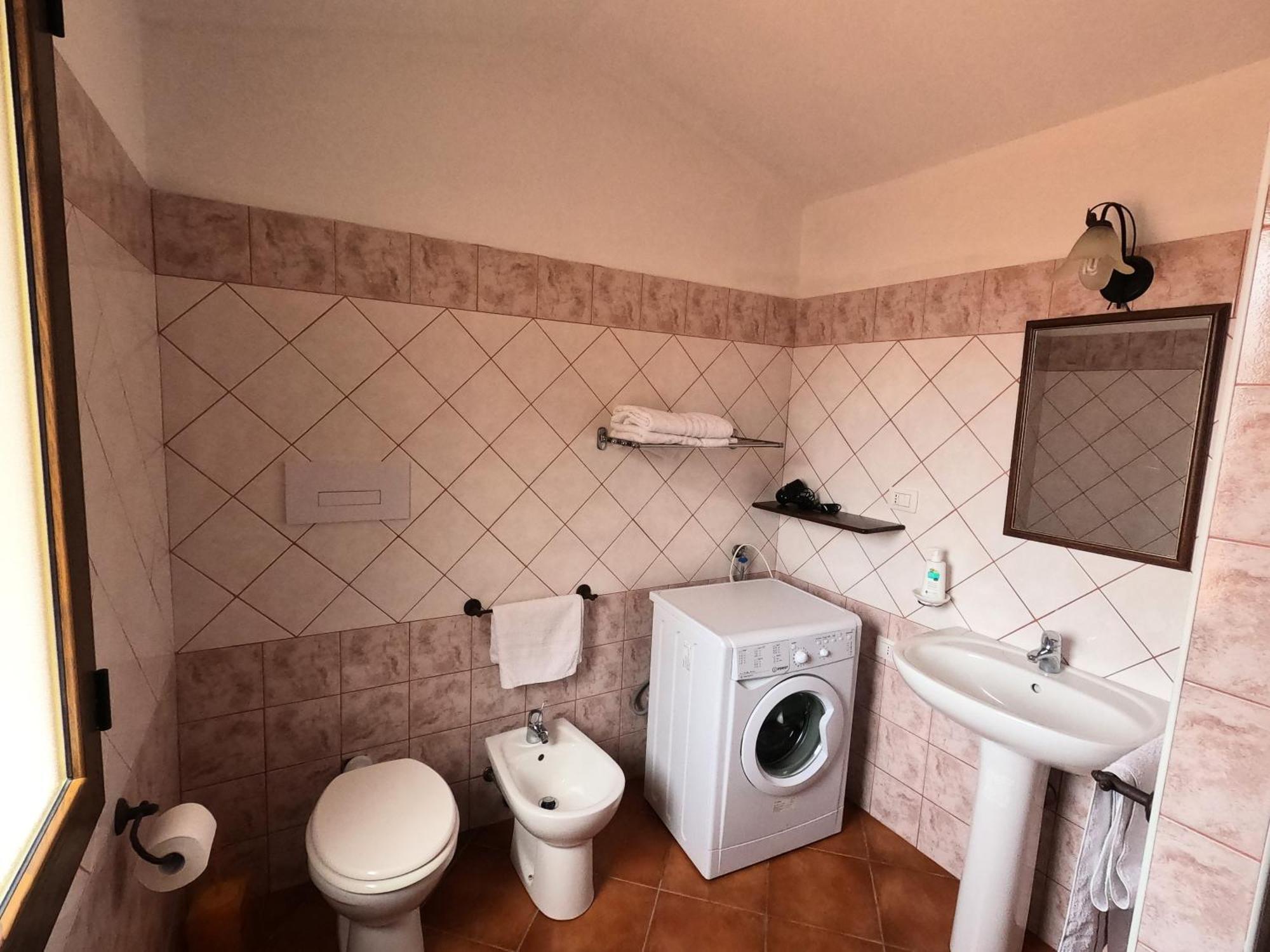 Yellon House Apartment Santa Maria Navarrese Luaran gambar